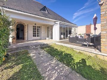 Vente Maison 6 pièces 130 m2 Montlouis sur Loire
