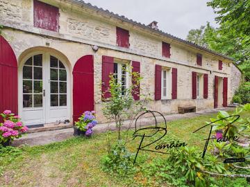 Vente Maison 9 pièces 195 m2 Pugnac