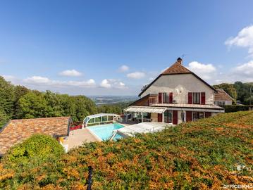 Vente Maison 9 pièces 289 m2 Chatillon le duc