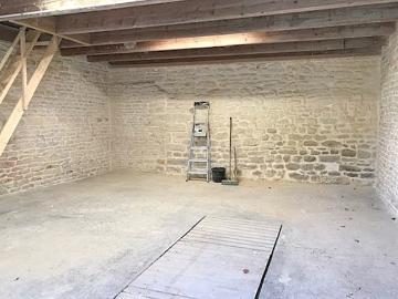 Vente Place de parking 70 m2 Courçon