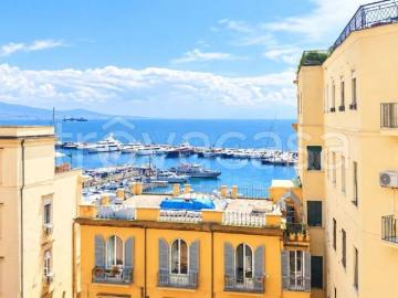 Vendesi appartamento a Napoli via Mergellina, Mergellina...