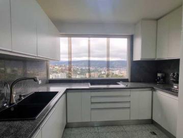 Vendo apartamento 180m2 Los Samanes 3308