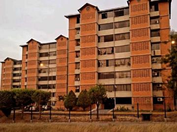 Vendo apartamento Equipado 74m2 Nueva Casarapa 8745