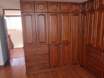 Vendo bonito y amplio departamento penthouse en umacollo...