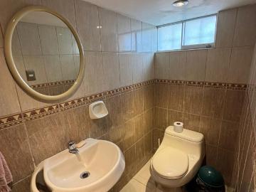 Vendo casa + cochera frente a parque en surco limite...
