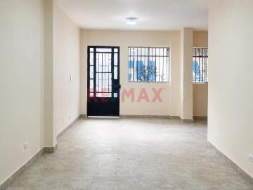 Vendo Departamento En Primer Piso En El Agustino