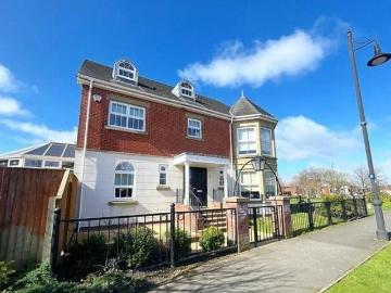 Victory Boulevard, Lytham St. Annes, 5 Bedroom Detached
