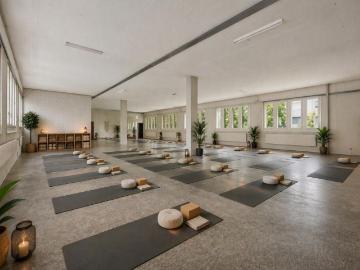 Viel Raum für Bewegung und Erfolg  267 m² Gewerbefläche...