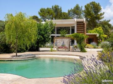 Villa 5 pièces 181 m²