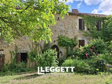 Villa 6 pièces 230 m²