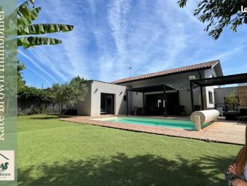 Villa 7 pièces 220 m²