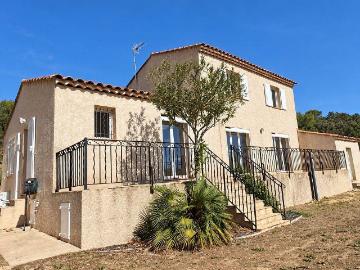 Villa 142 m² 4 chambres, grand terrain et garage
