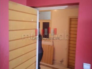 Villa a usage professionnel de 250 m2 de surface utile a...