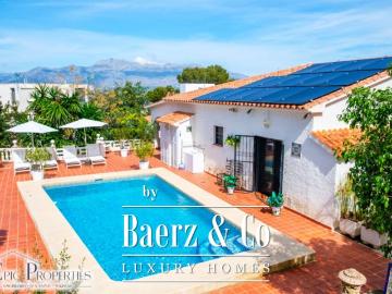 Villa / Chalet de 294 m2 en venta en L'Albir,...