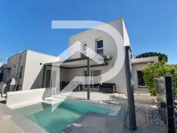VILLA CONTEMPORAINE 3 FACES PISCINE 3 SUITES PARENTALES...