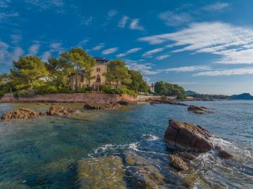 Villa de 18 pièces de luxe en vente Saint Raphaël, France