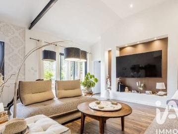 Villa de luxe de 5 pièces en vente Le Grand Village...