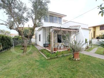 Villa in vendita a Anzio RM