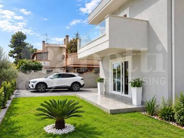 Villa in vendita a Anzio RM
