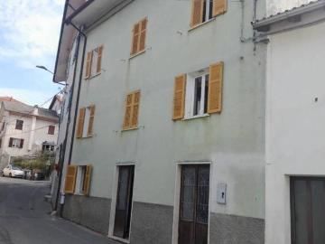 Villa in vendita a Rovegno GE