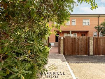 Villa in vendita a Roma RM