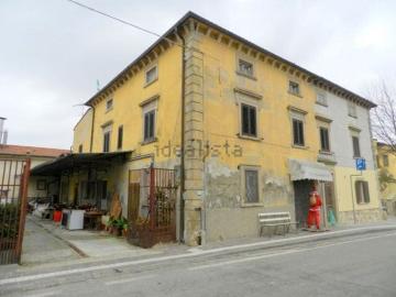 Villetta a schiera in vendita di 405 m² in Piazza San...