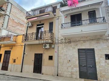Villetta indipendente in vendita di 110 m² in Via Amalfi, 38