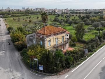 Villetta indipendente in vendita di 1400 m² in Via...