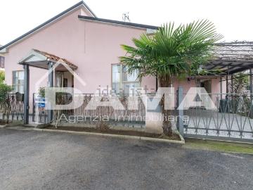 Villetta indipendente in vendita di 150 m² in Via Malva...