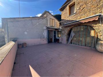 Villetta indipendente in vendita di 290 m² in Via Buenos...