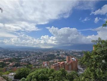 Vivienda de lujo en alquiler Nueva Caracas, Distrito Capital