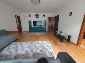 Von Privat: 2 Zimmer Eigentumswohnung mit Balkon & TG...