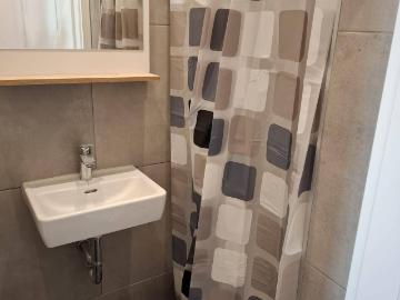 Voll moeblierte 1 Zimmer Altbauwohnung mit Lift in Wien