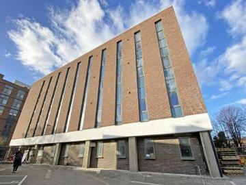 Waterloo, Crosby Road North, Liverpool, 1 Bedroom Apartment