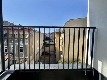 WG Geeignet! 3 Zimmerwohnung mit Balkon in 1120 Wien...