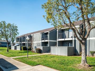 Welcome Home to Windemere! 2 Bedroom Apartment for Rent...