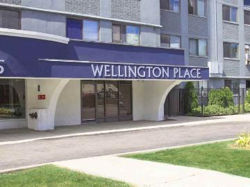 Wellington Place 2 Bedroom Apartment for Rent at 125...