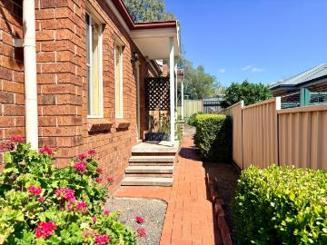 WEST TAMWORTH 2 Bedroom Unit