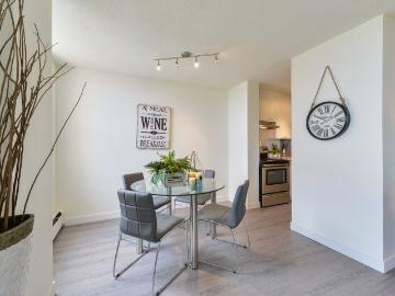 Whitehall Square 3 Bedroom Apartment for Rent at 15503...