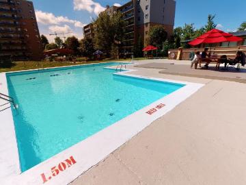 Wonderland Road 2 Bedroom Apartment for Rent at 961...