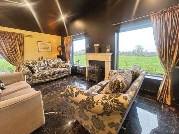 Woodlands Retreat Shannon RD, Shannon, Clare