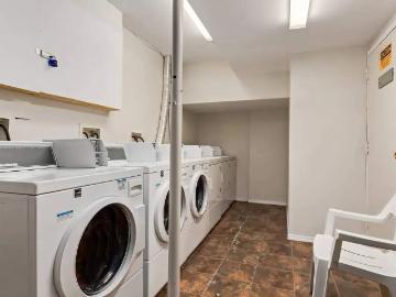 Woodlily Court 2 Bedroom Apartment for Rent at 23 Wood...