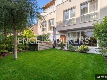 Wohlfühlen auf 147 m²: Stilvolles Reihenhaus mit Garten,...