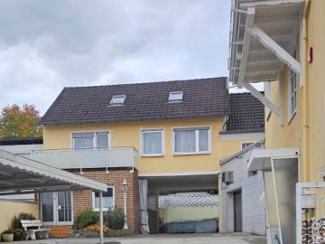 Wohn und Geschäftshaus mit Ladenfläche, Hallen und...