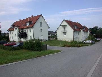 Wohnanlage der LAWOG Hermann Schmid Str. 3/6 4720 NEUMARKT/H