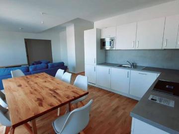WOHNGEMEINSCHAFT mit 4 Zimmer