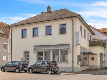 Wohnen & Arbeiten vereint: 2 Zimmer Wohnung plus 130,9...