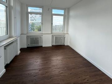 Wohnjuwel am Kesselbrink modernisierte 3 Zimmerwohnung...
