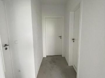 Wohnung mit WBS gesucht, hier bin ich.