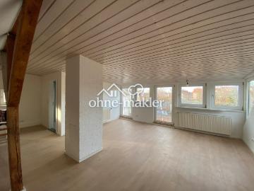 Wohnung mit Balkon, WG geeignet, 4 Zimmer, Maisonette,...